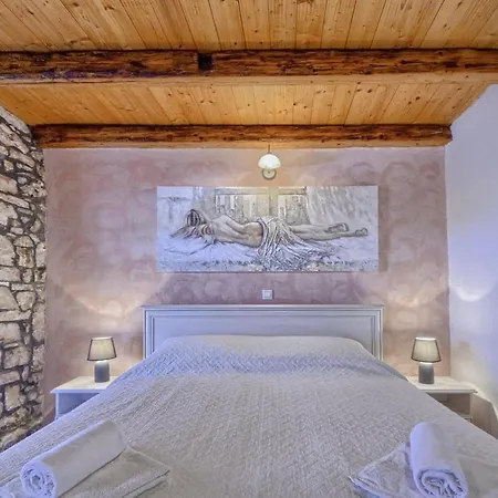 Rosana In Muntic - Haus Fuer 4-5 Personen * Πούλα